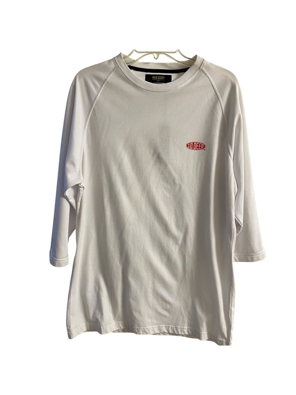 10.Deep White Long Sleeve Tee with Small Red Chest Logo XL New